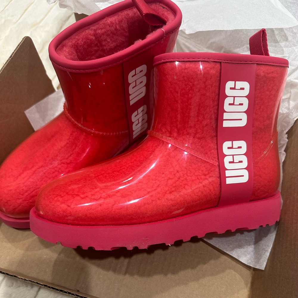 Girls uggs